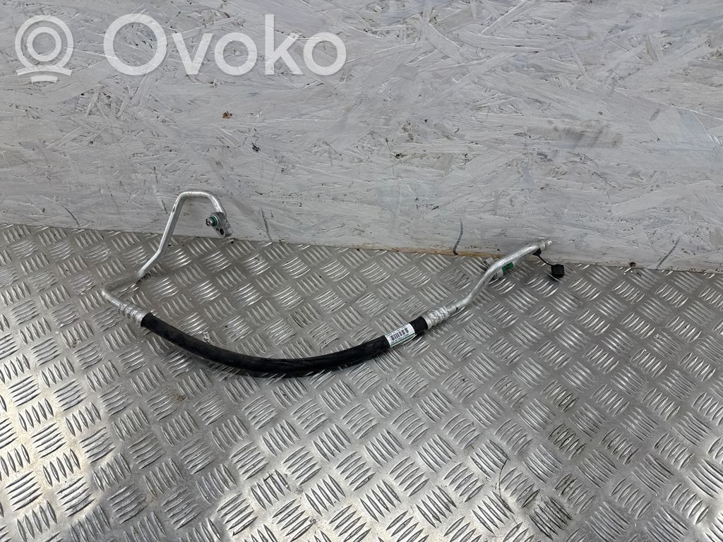KIA Ceed Ilmastointilaitteen putki (A/C) 