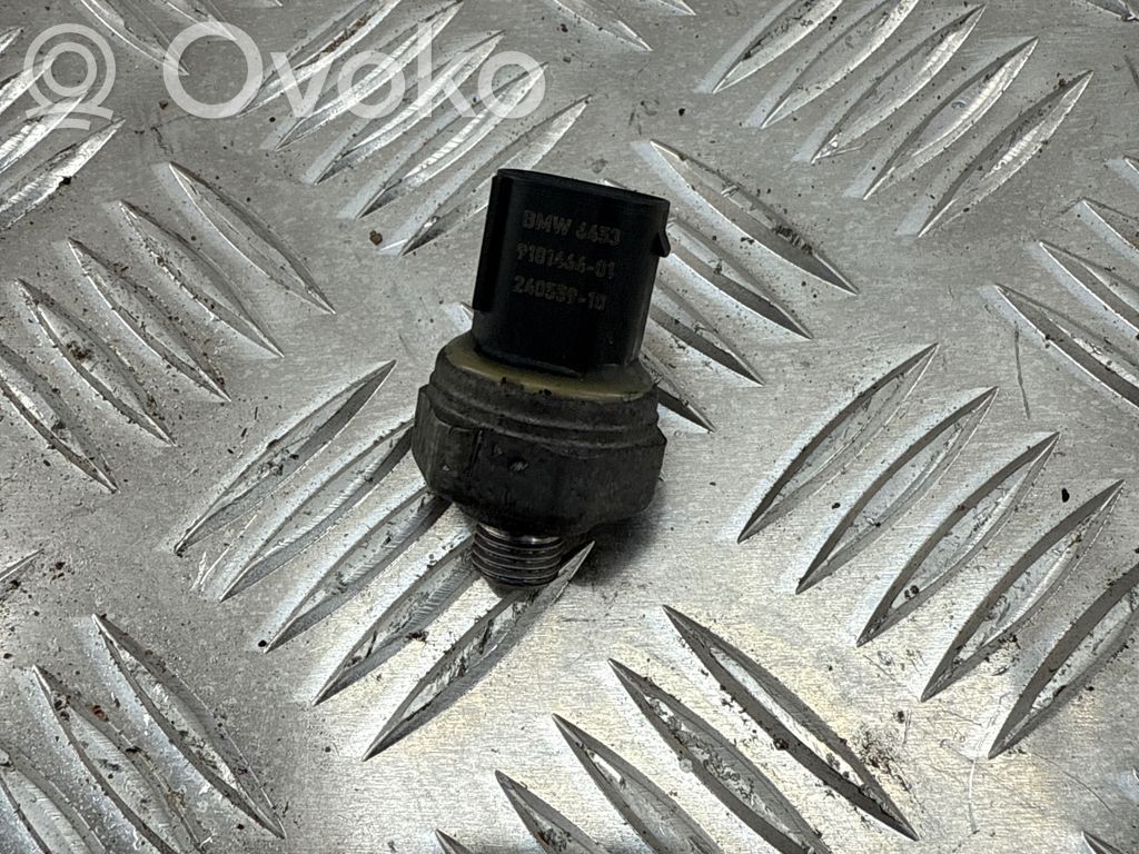 BMW X3 F25 Air conditioning (A/C) pressure sensor 