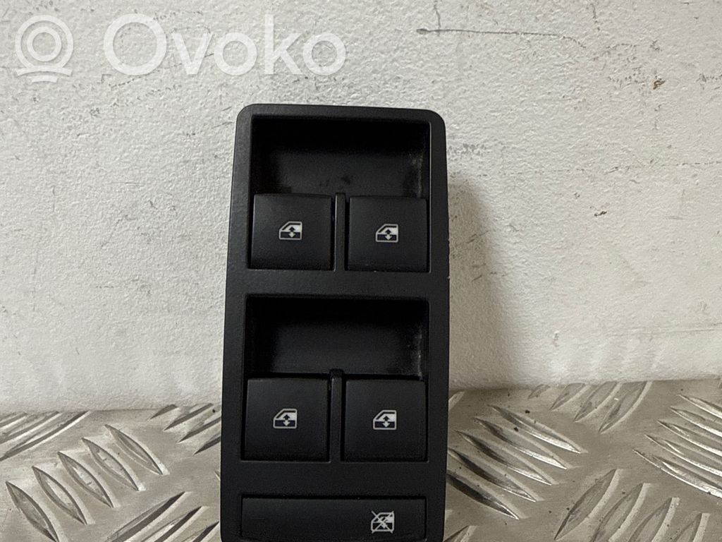 Opel Insignia A Electric window control switch 