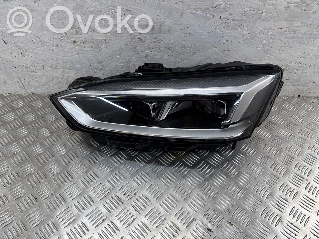 Audi A5 Headlight/headlamp 