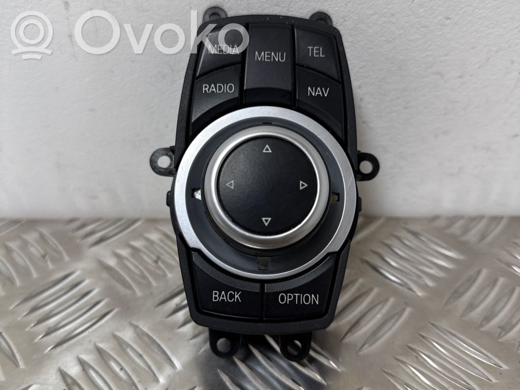BMW X1 E84 Head unit multimedia control 