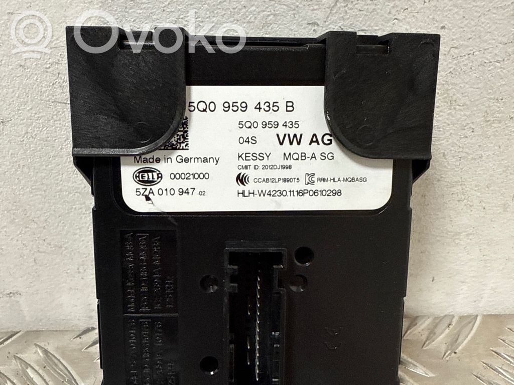 Audi A3 S3 8V Keyless (KESSY) go control unit/module 