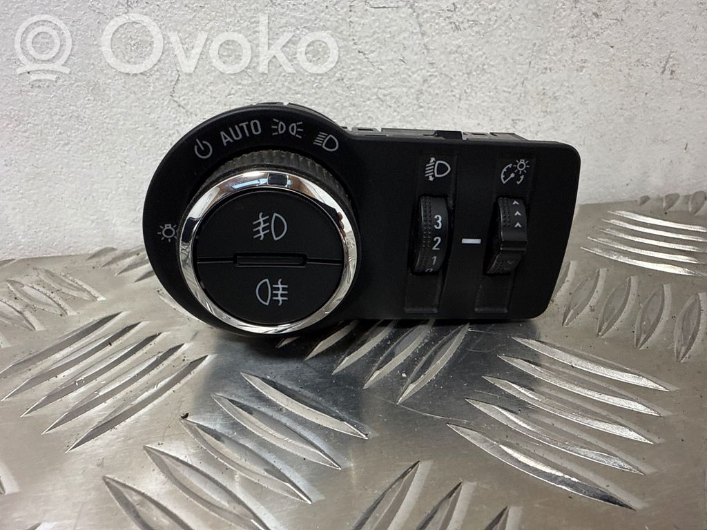Opel Mokka Light switch 