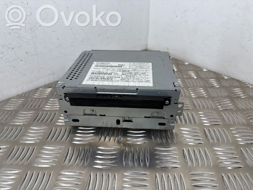 Volvo V70 Panel / Radioodtwarzacz CD/DVD/GPS 