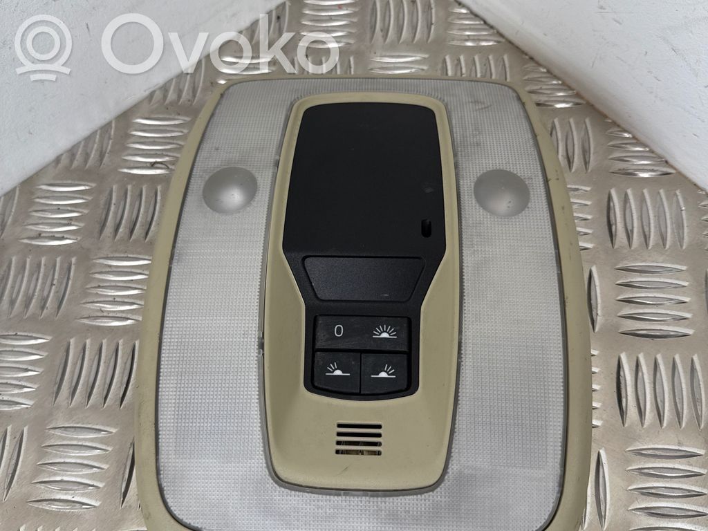 Volvo V70 Front seat light 
