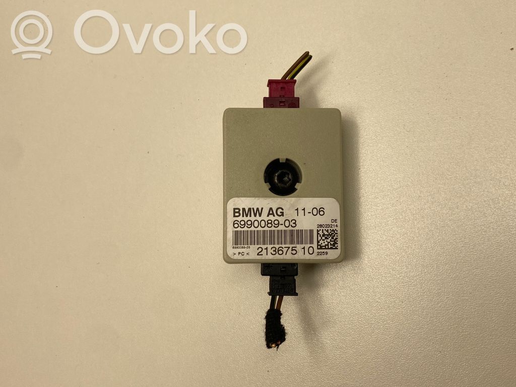 BMW X3 E83 Antenos stiprintuvas 