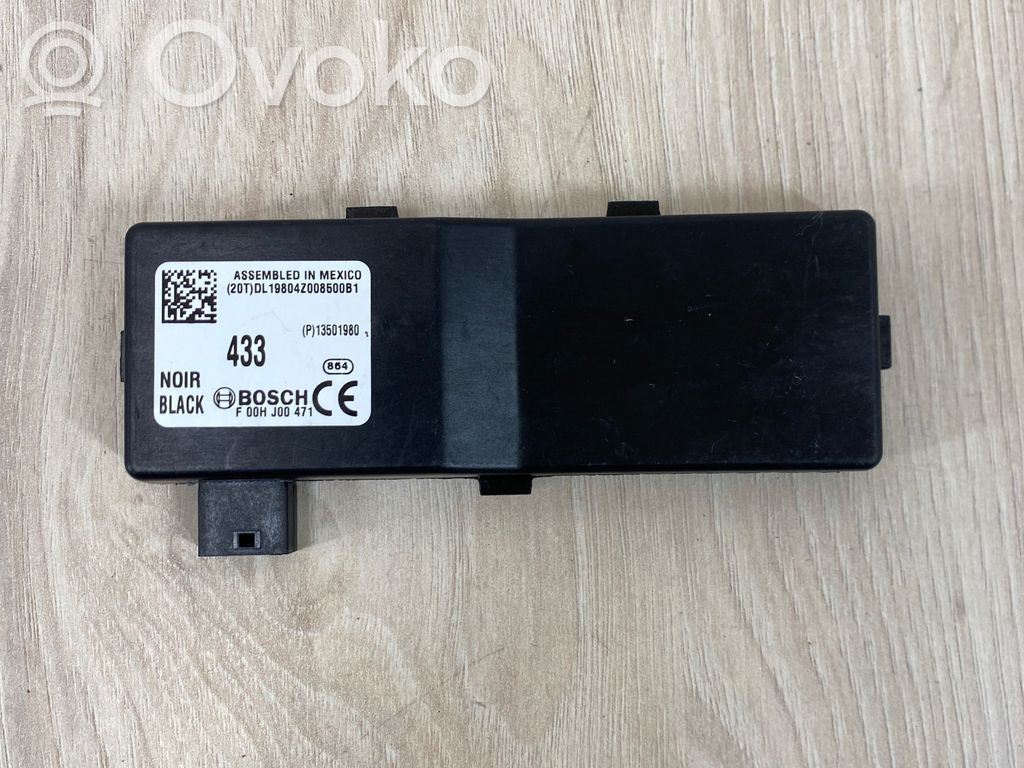 Door central lock control unit/module   13501980,19804Z008500B1,F00HJ00471
