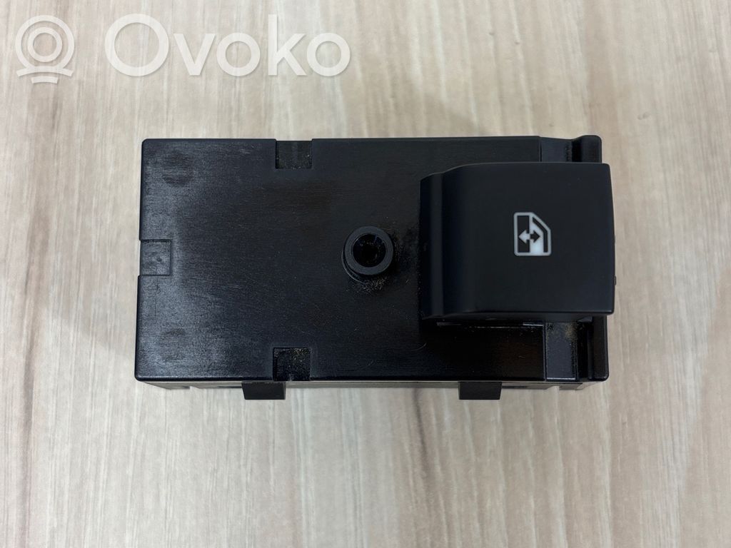 Opel Astra K Interruptor del elevalunas eléctrico 