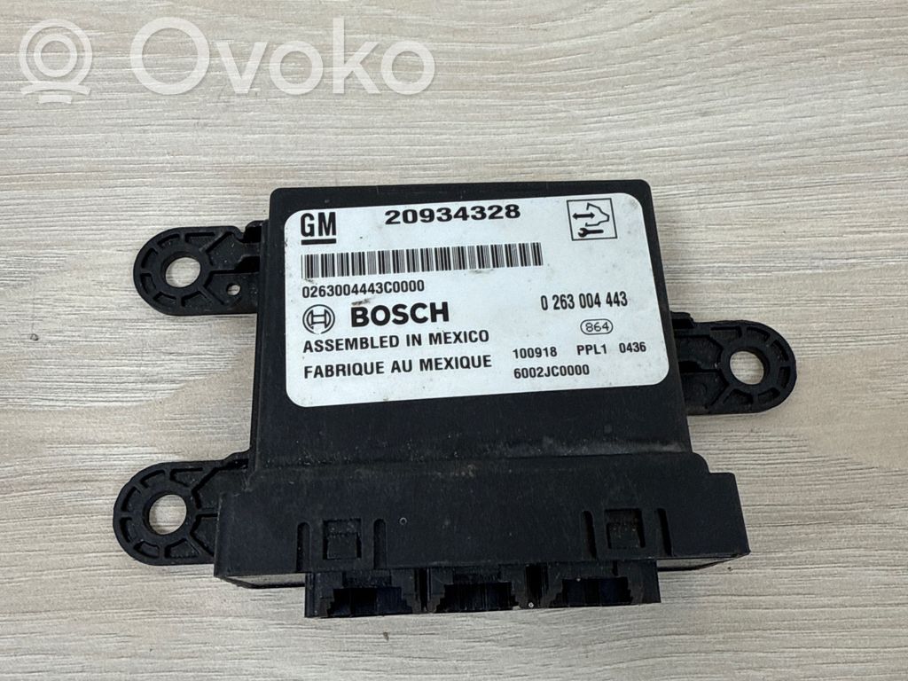 Opel Insignia A Door control unit/module 