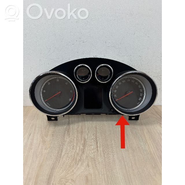 Opel Insignia A Licznik / Prędkościomierz 