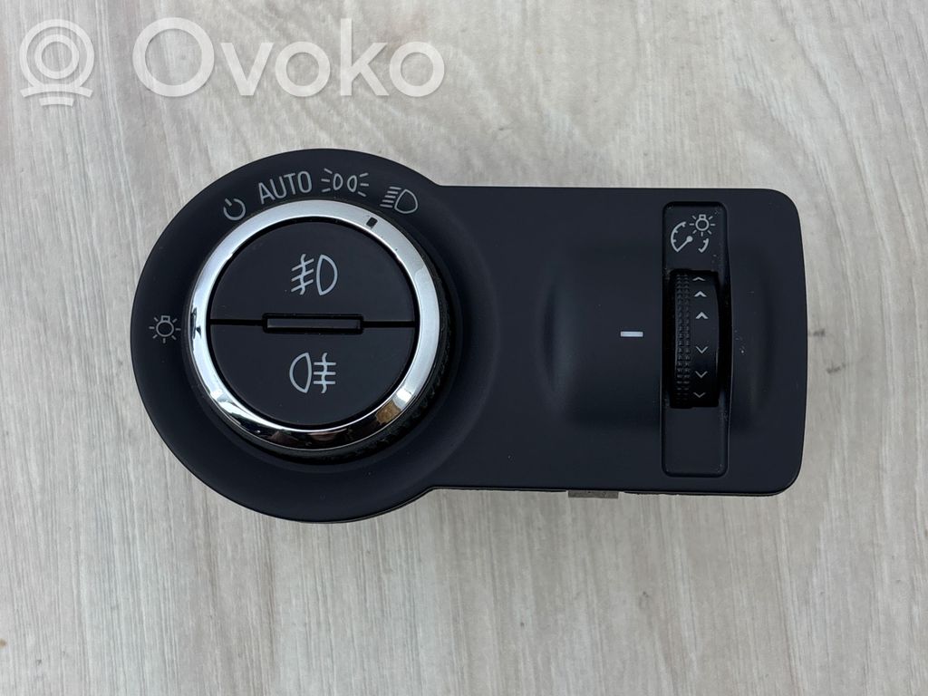 Opel Insignia A Interruptor de luz 