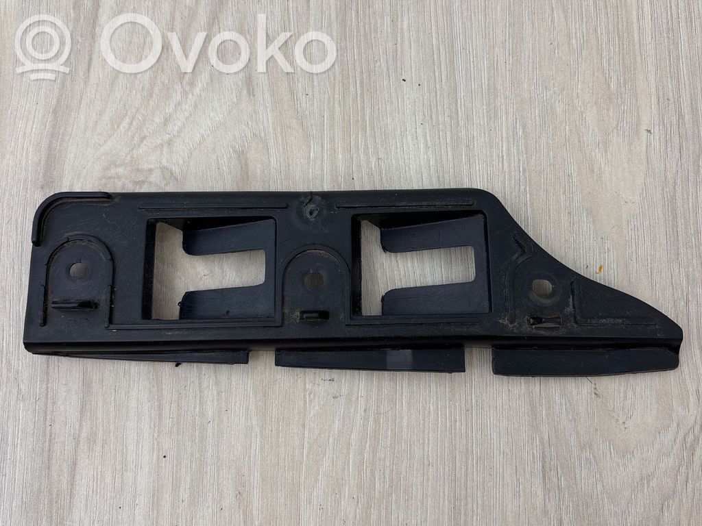 Volkswagen Golf V Front bumper mounting bracket 