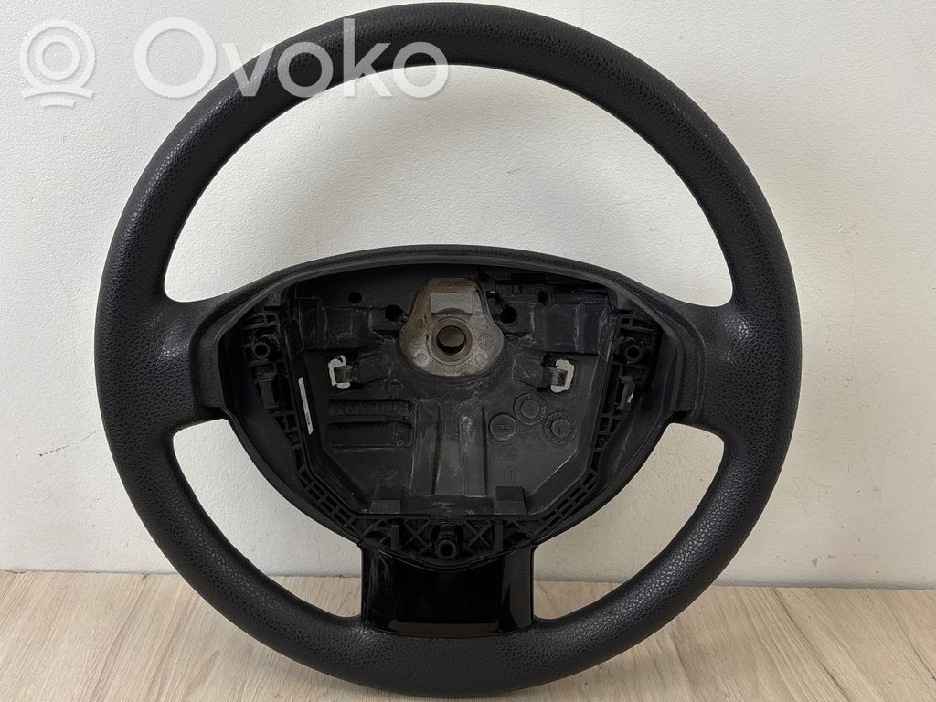 Dacia Duster Руль 