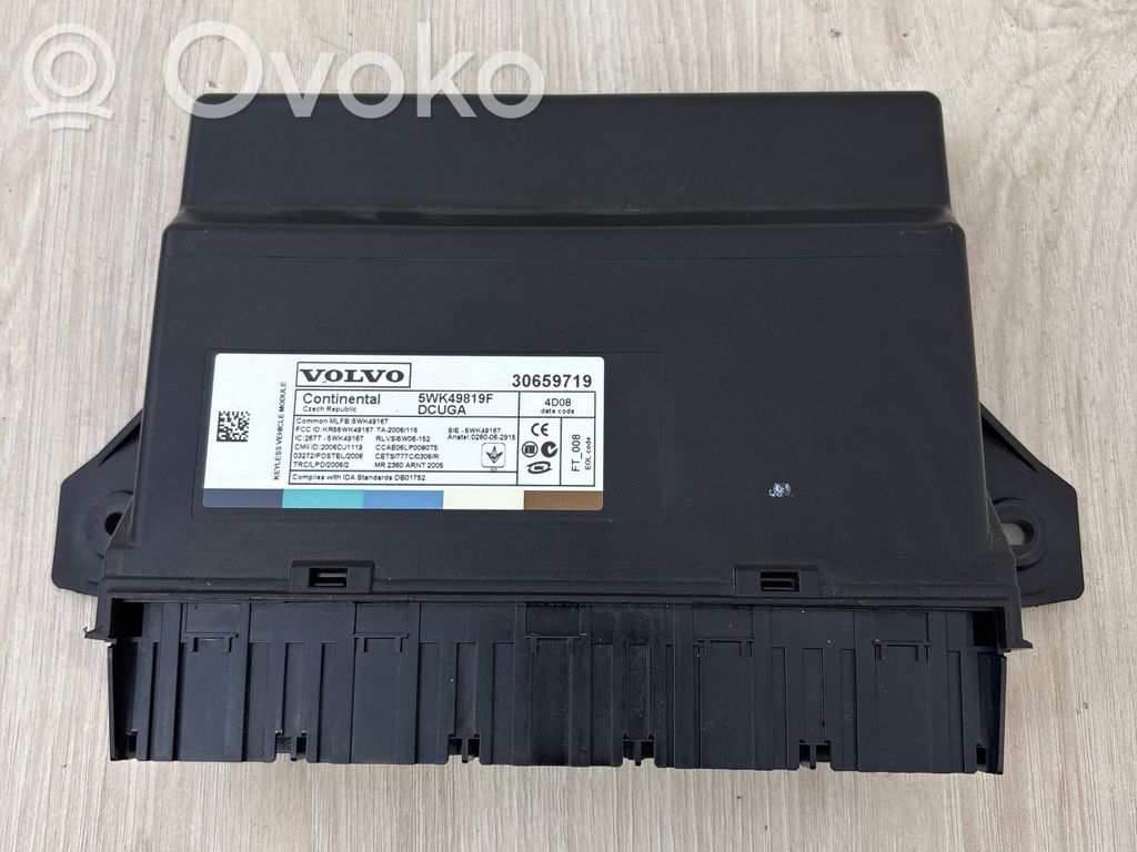 Volvo S80 Keyless (KESSY) go control unit/module 