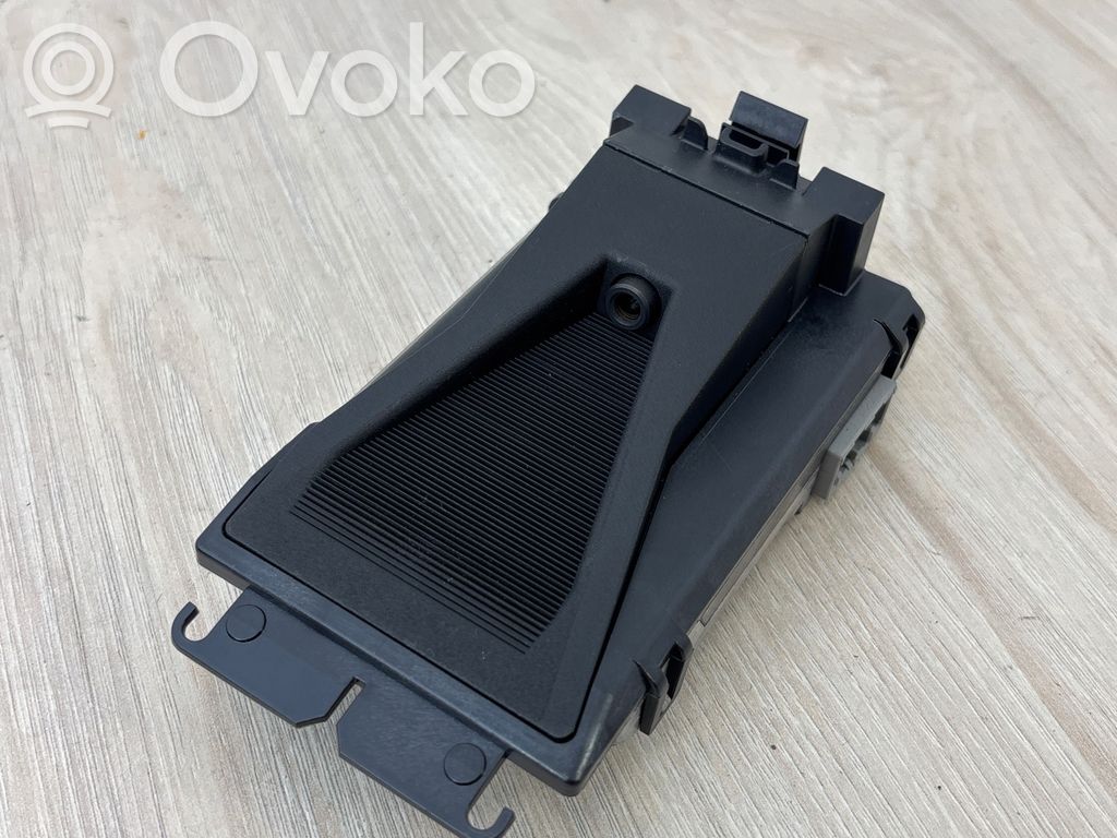 Windshield/windscreen camera   31400895,G261Y