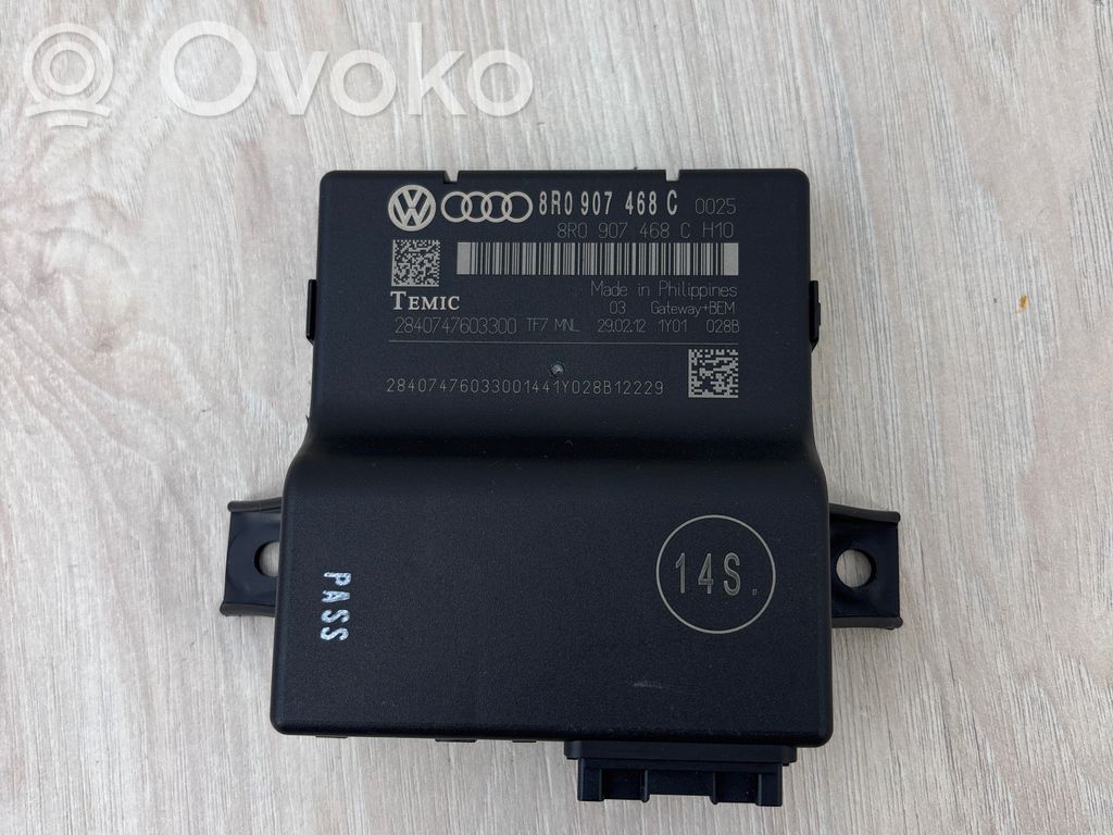 Audi A4 S4 B8 8K Gateway control module 