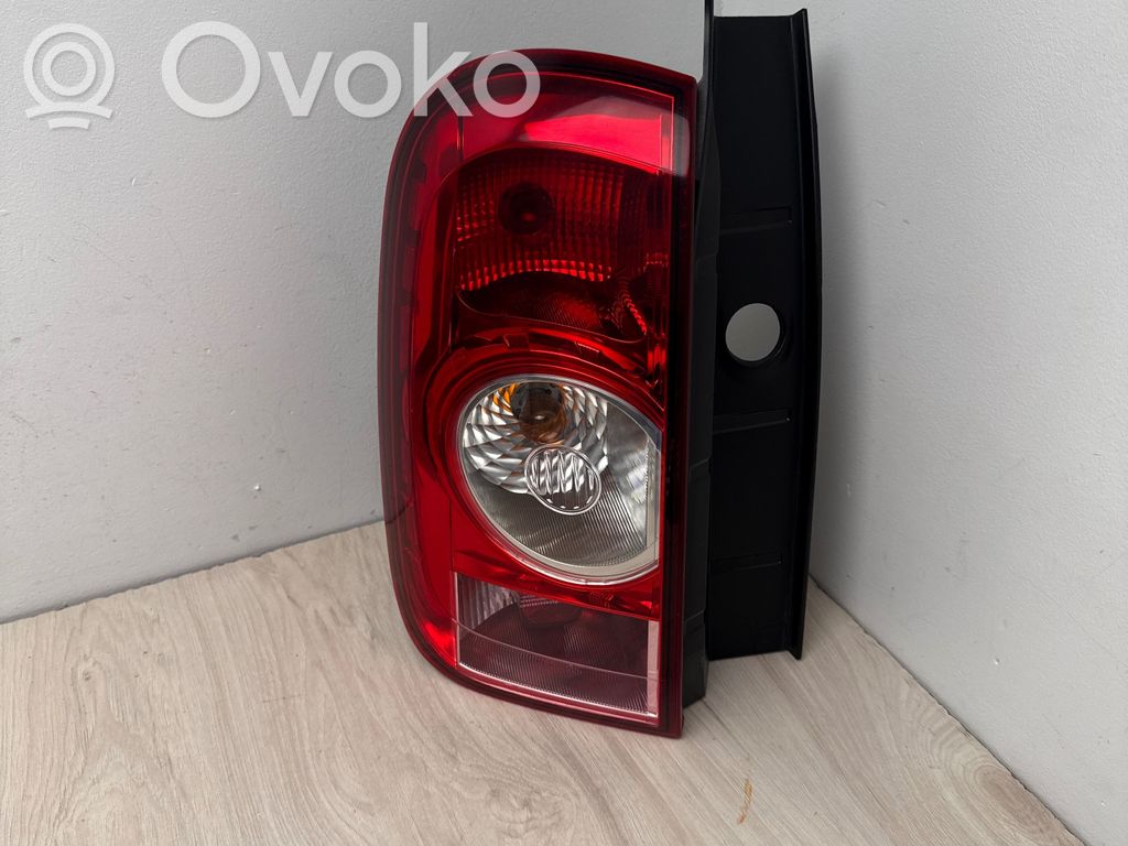 Dacia Duster Rear/tail lights 