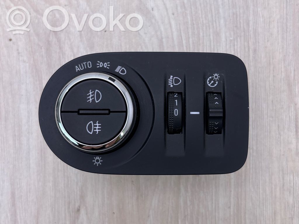Opel Crossland X Interruptor de luz 