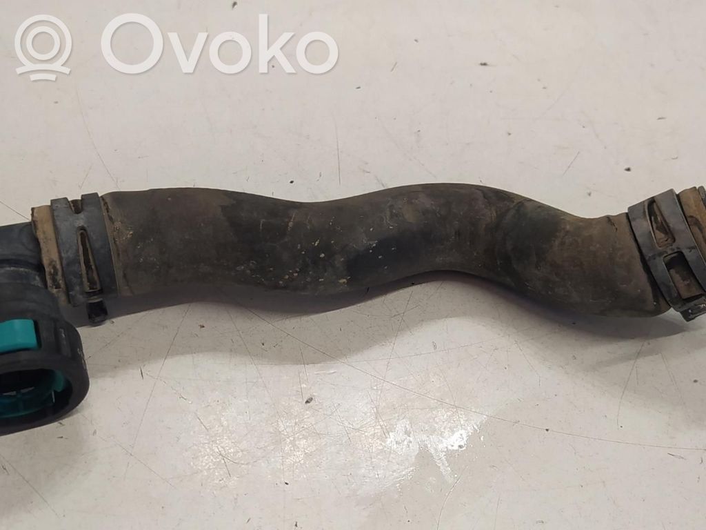 Ford Fiesta Oil fill pipe 