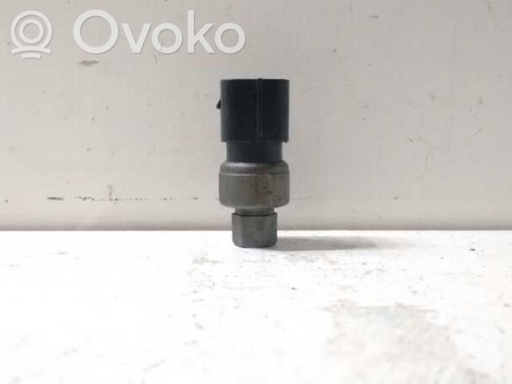 Sensor   XS4H19D594AA