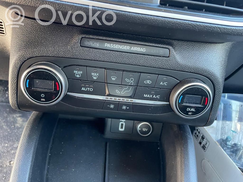 Ford Focus Climate control unit 