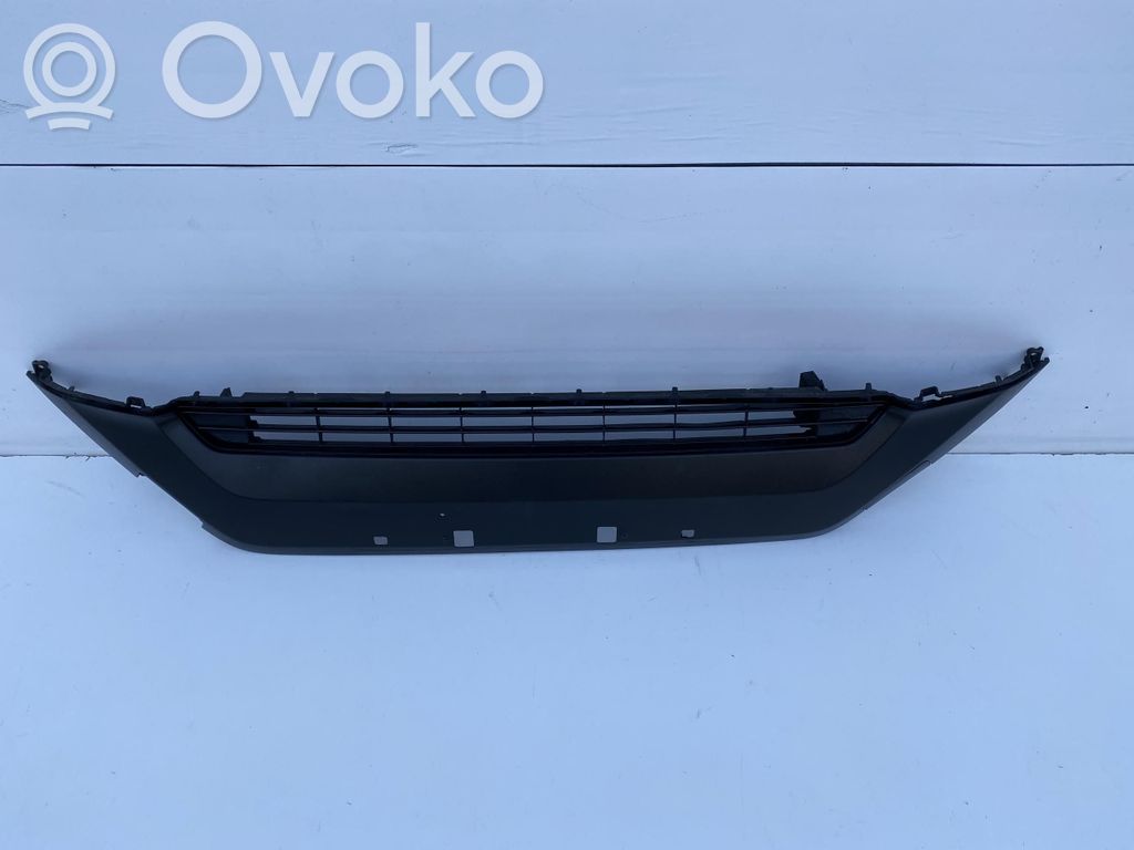 Toyota RAV 4 (XA50) Etupuskurin alempi jäähdytinsäleikkö 