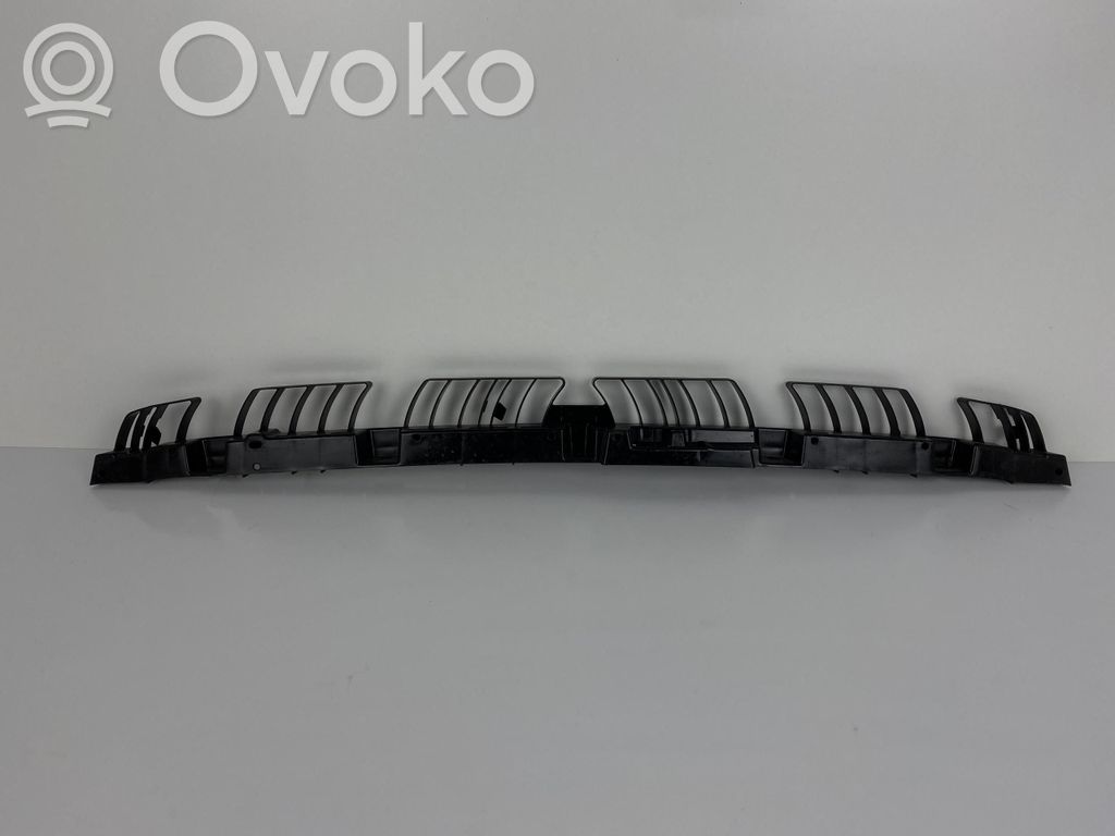 Skoda Kamiq Задний держатель бампера 