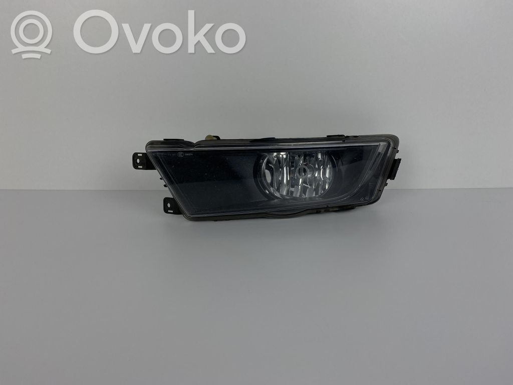 Skoda Octavia Mk3 (5E) Передняя противотуманная фара 