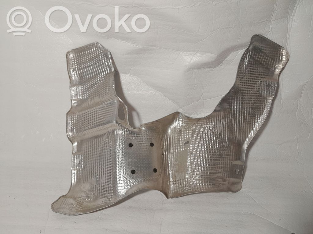 Audi A4 S4 B9 Osłona termiczna rury wydechowej 