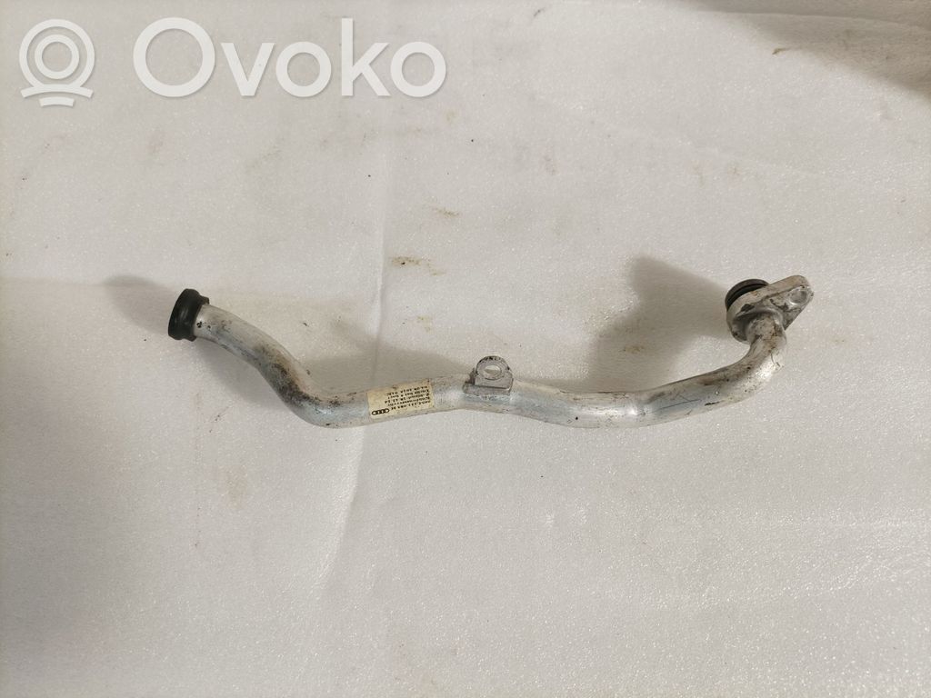 Audi A4 S4 B9 Conductă/furtun lichid de răcire motor 