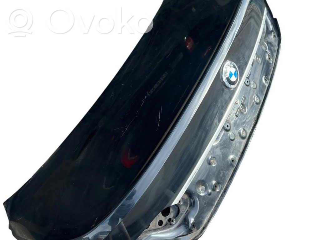 BMW 7 E65 E66 Galinis dangtis (bagažinės) 