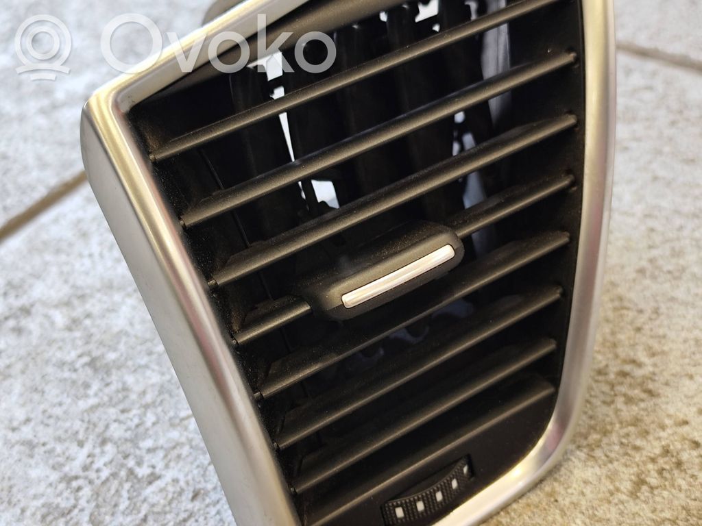 Audi Q5 SQ5 8R Grilă ventilație/ramă laterală bord 