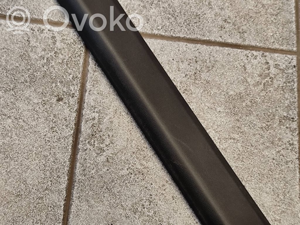 BMW 5 G30 G31 G38 Copertura del rivestimento del sottoporta anteriore 