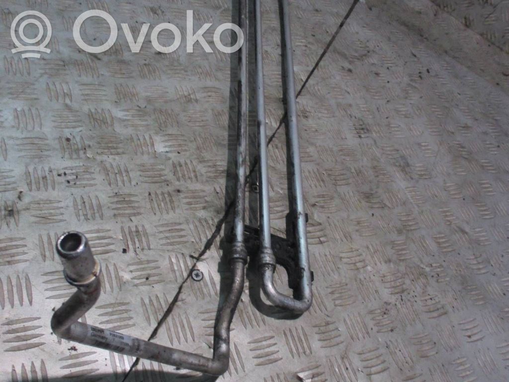 BMW 5 E60 E61 Vairo stiprintuvo žarna (-os)/ vamzdelis (-iai) 