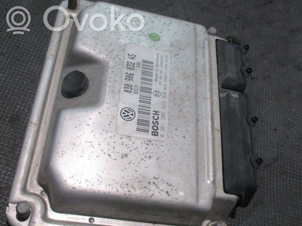 Engine control unit/module   030906032AS,0261206823,26SA6851