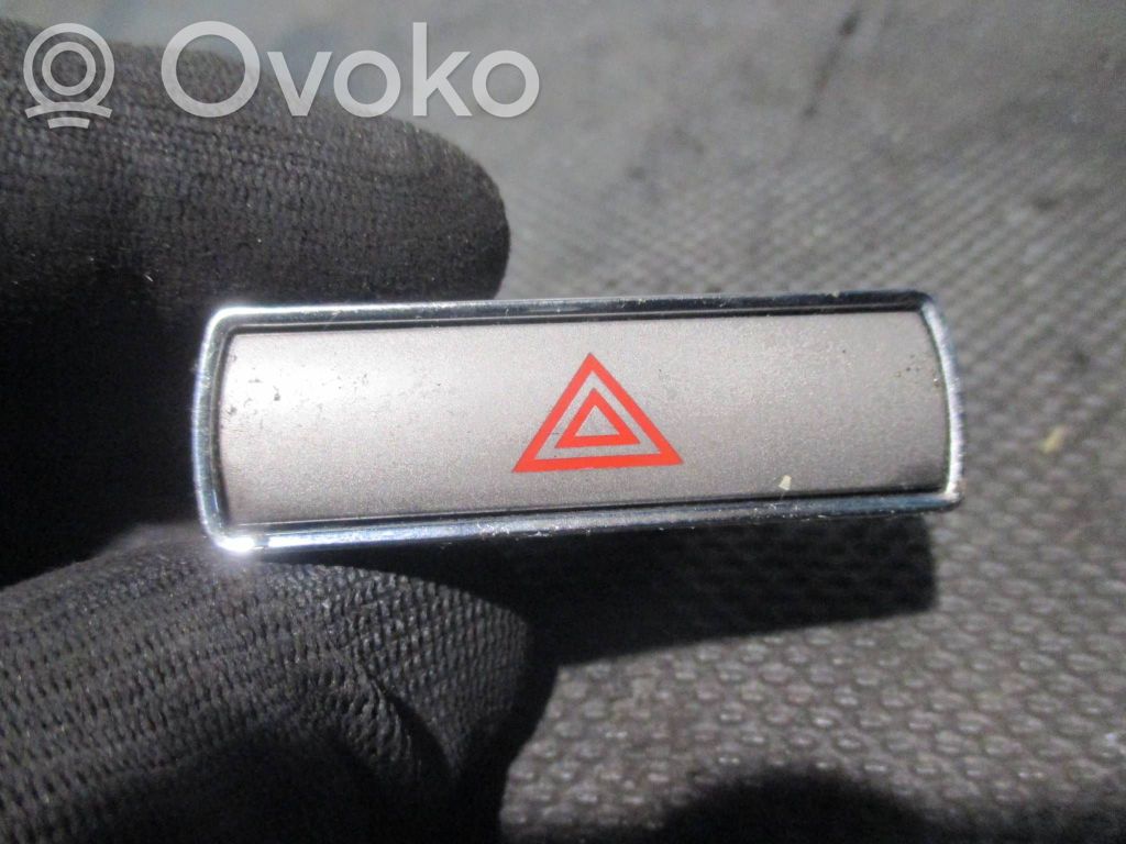 Ford Mondeo MK IV Przycisk świateł awaryjnych 