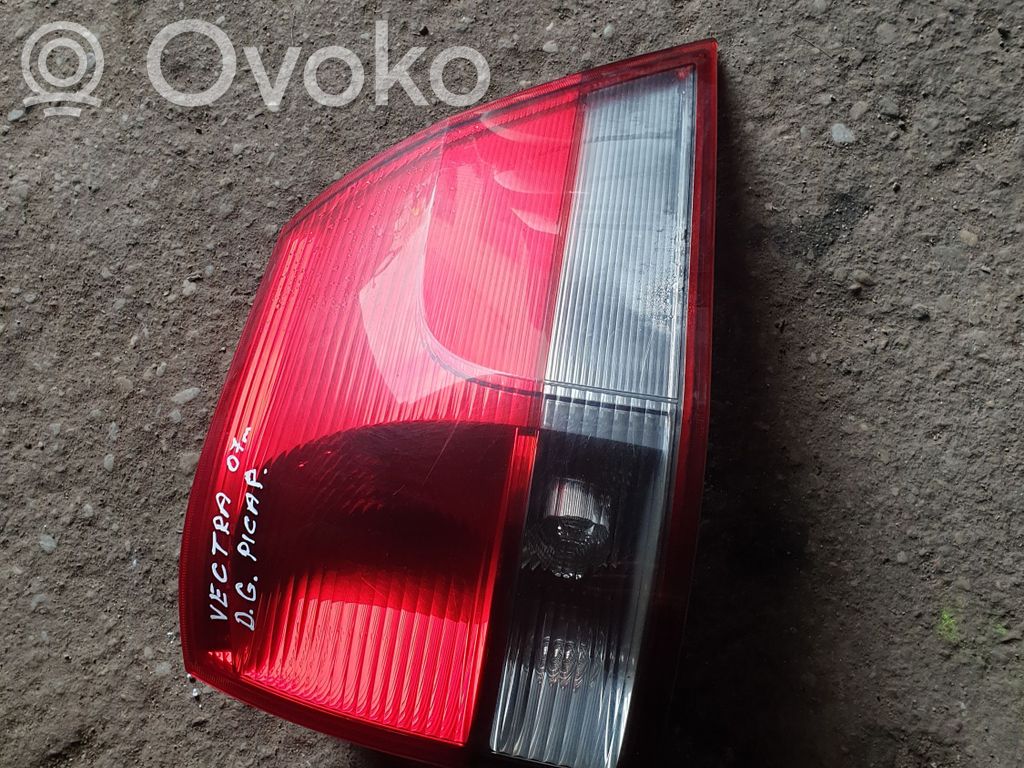 Rear/tail lights