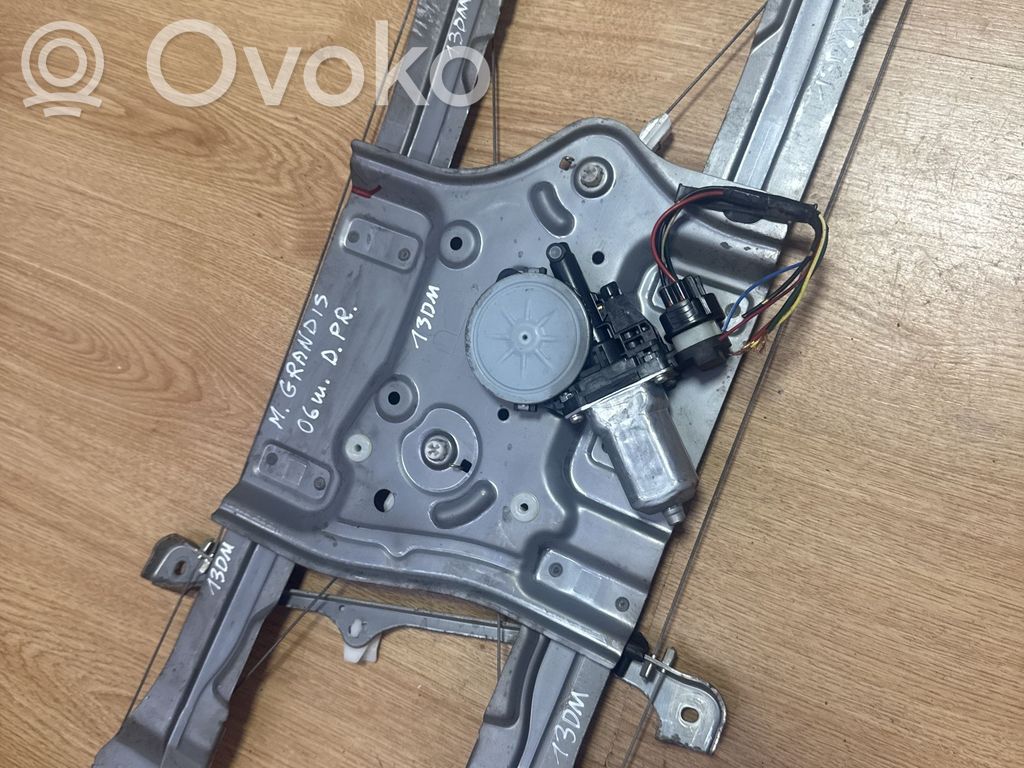 Mitsubishi Grandis Priekinio el. lango pakėlimo mechanizmo komplektas 