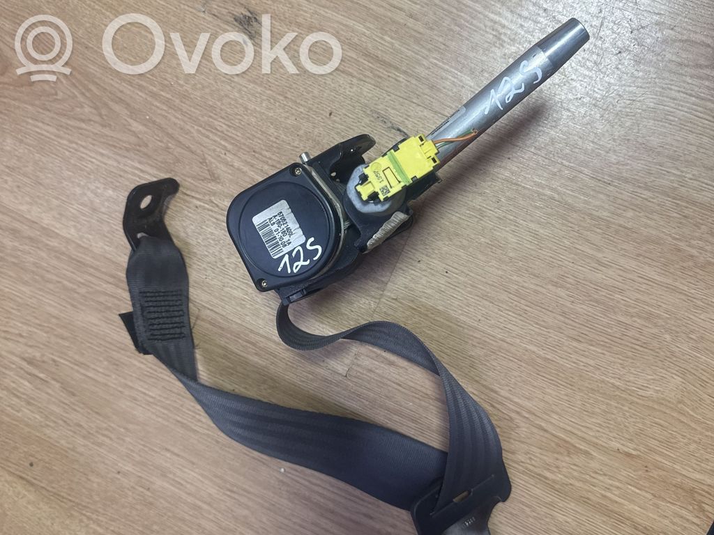 Volvo S60 Cinturón trasero 