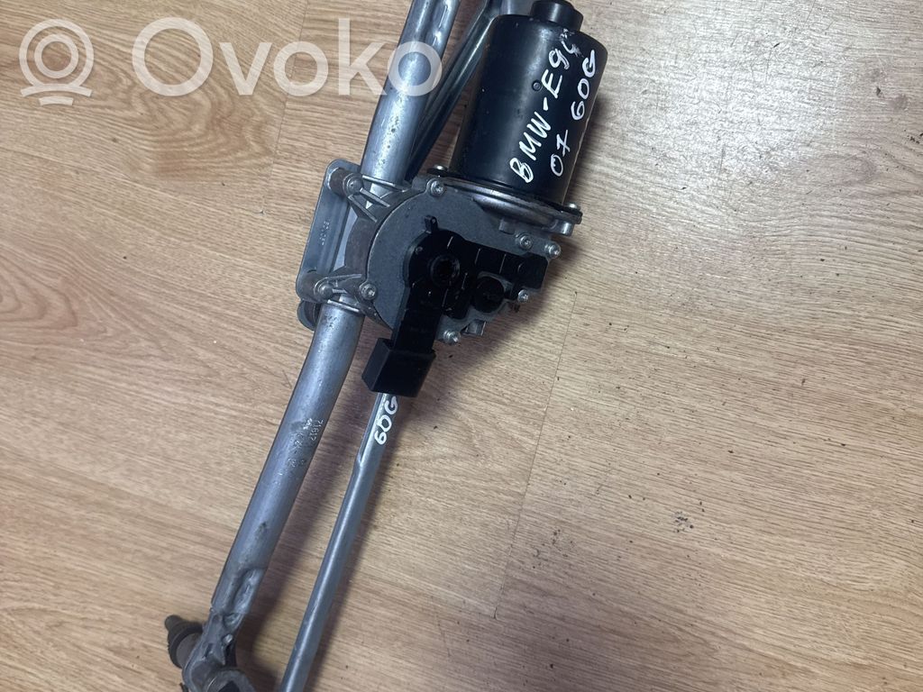 BMW 3 E90 E91 Front wiper linkage and motor 