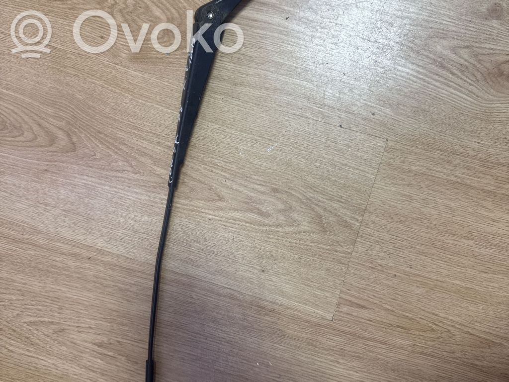 Opel Corsa D Wischerarm vorne 