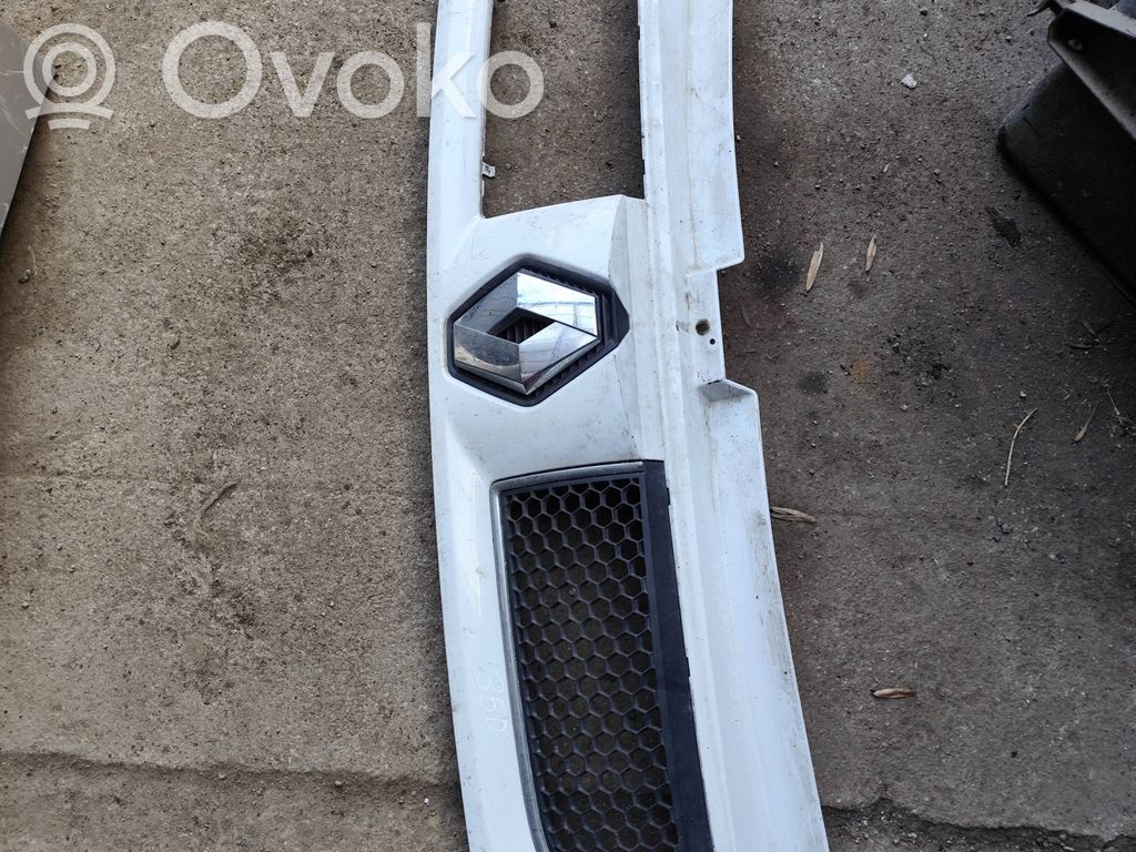 Renault Trafic II (X83) Front bumper upper radiator grill 