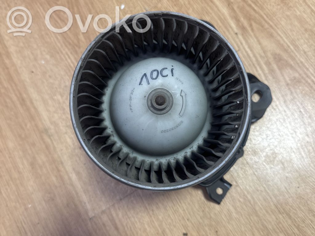 Opel Corsa D Mazā radiatora ventilators 
