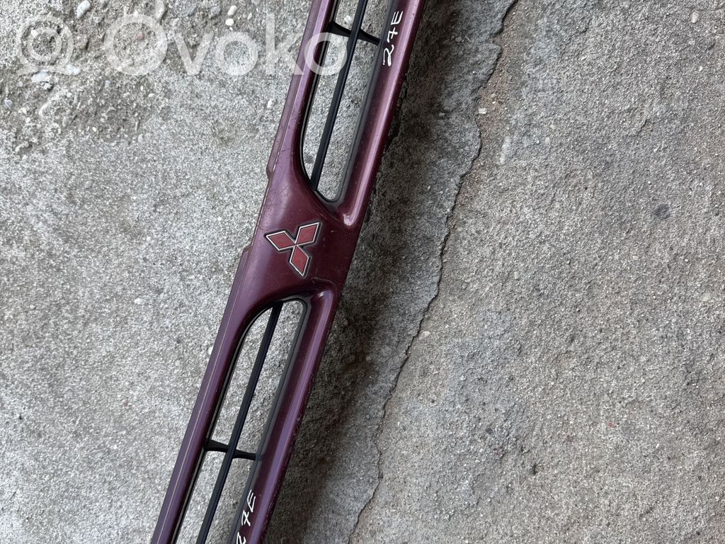 Mitsubishi Lancer Front bumper upper radiator grill 