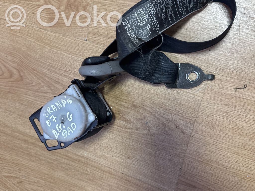 Pas bezpieczeństwa fotela tylnego   0433102