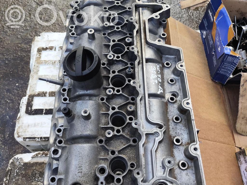 Engine head   ENAC46200