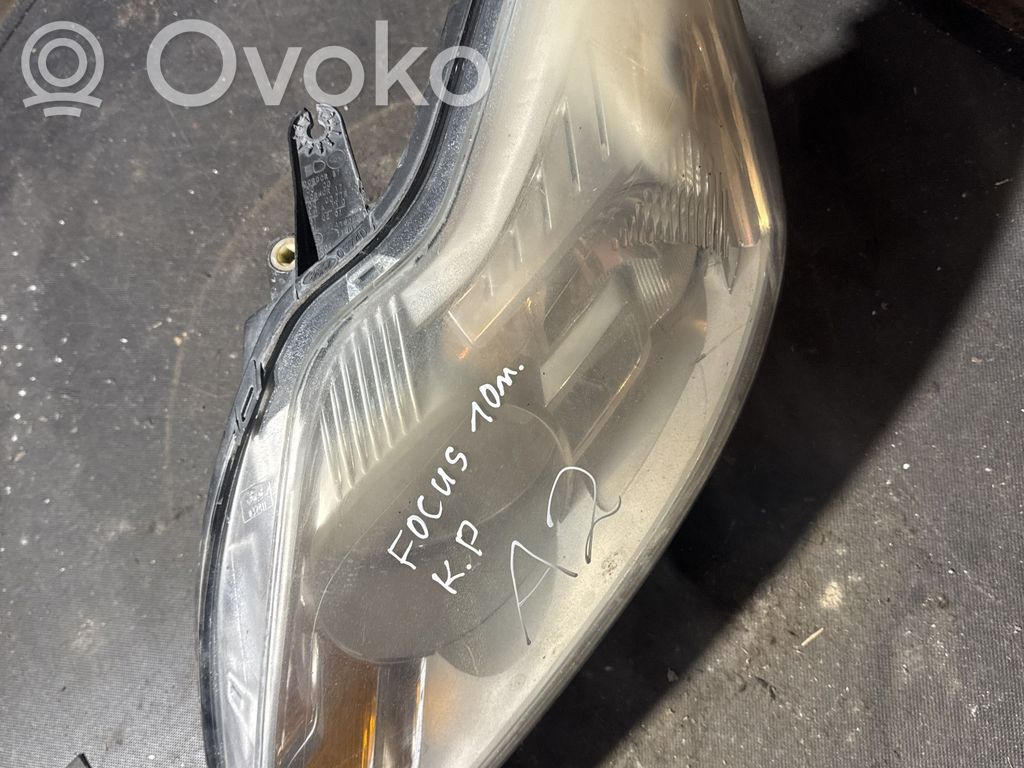 Ford Focus Headlight/headlamp 
