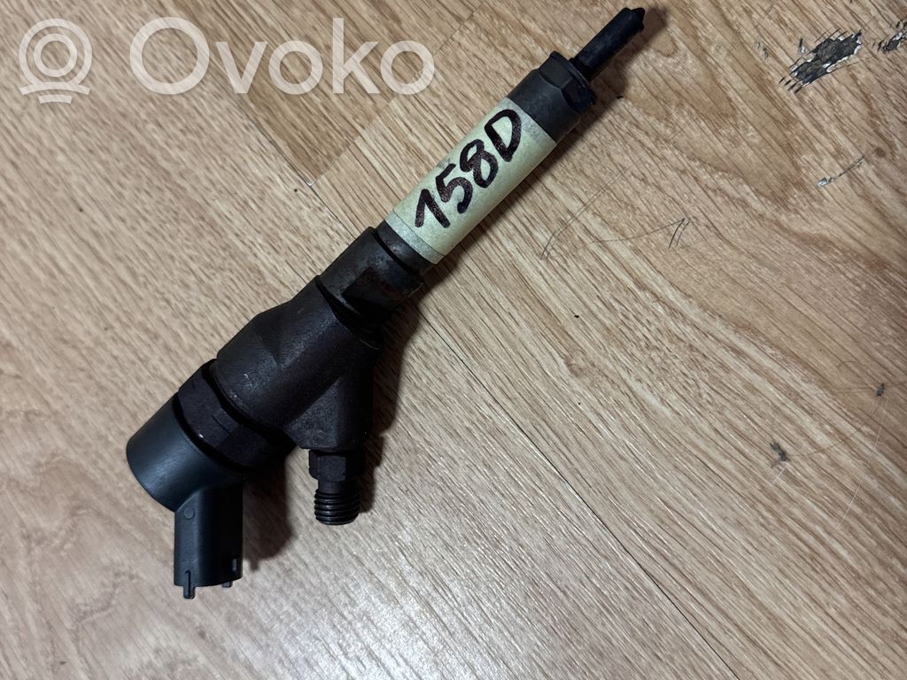 Peugeot 307 Fuel injector 
