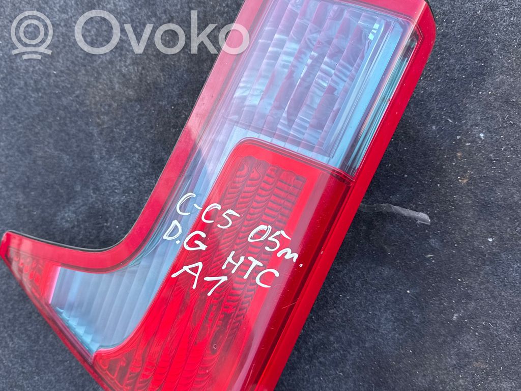 Citroen C5 Galinis žibintas dangtyje 