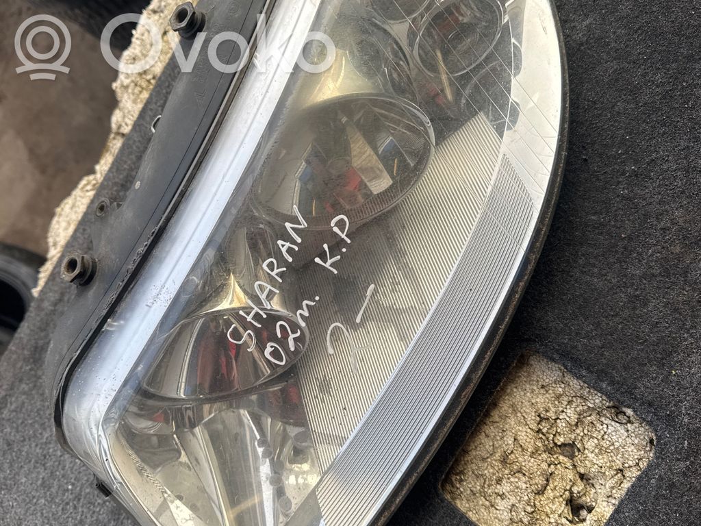 Volkswagen Sharan Lampa przednia 